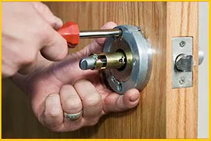 East Forest Park MA Locksmith Store East Forest Park, MA 413-776-4079