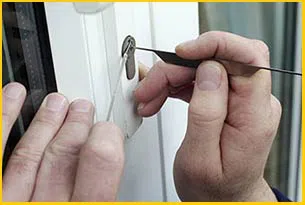 East Forest Park MA Locksmith Store East Forest Park, MA 413-776-4079